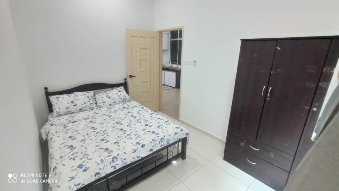 Maryam Homestay Jertih Exterior foto