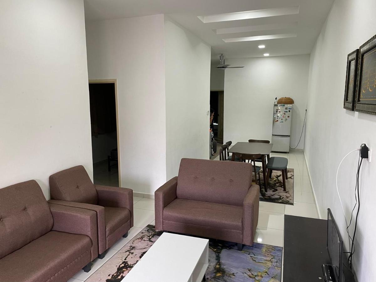 Maryam Homestay Jertih Exterior foto